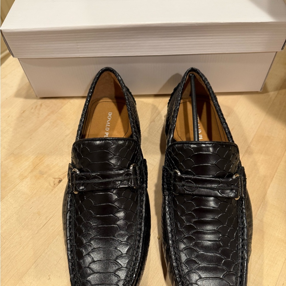 Donald J. Pliner Black Textured Loafers - Picture 8 of 8